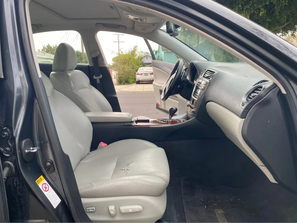 2008 Lexus IS 2nd Gen - Image 8 of 10