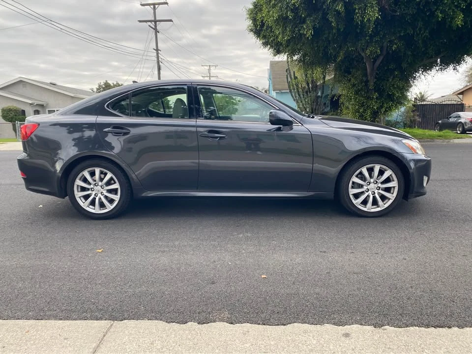 2008 Lexus IS 2nd Gen - Image 2 of 10