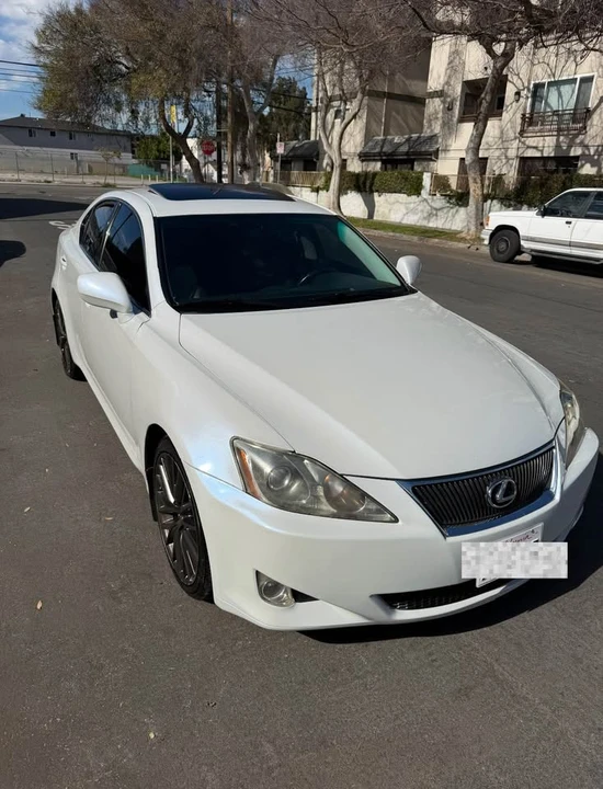 2008 Lexus IS 2nd Gen - Image 5 of 11