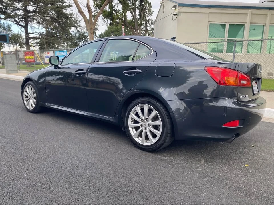 2008 Lexus IS 2nd Gen - Image 6 of 10