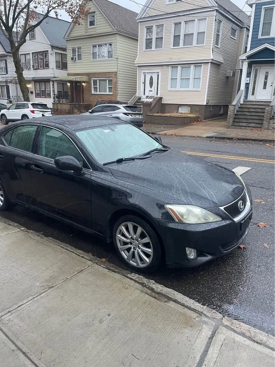 2008 Lexus IS 2nd Gen - Image 11 of 18