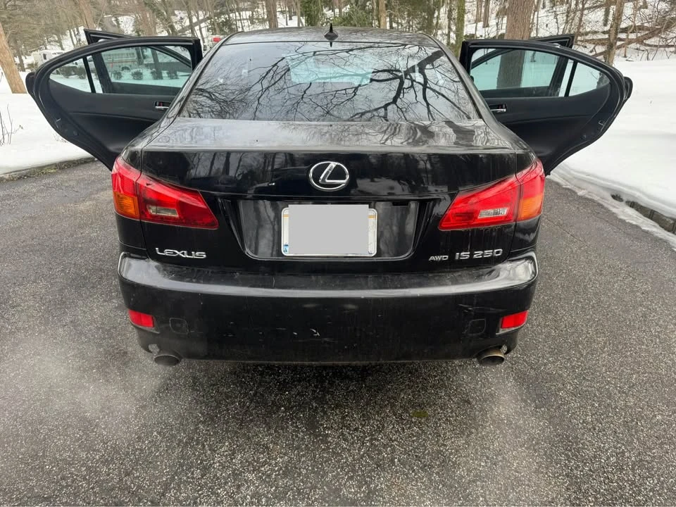 2008 Lexus IS 2nd Gen - Image 17 of 18