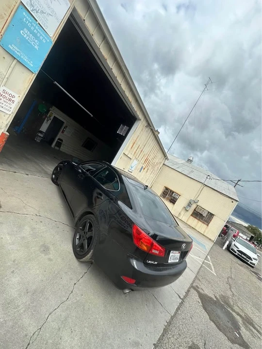 2008 Lexus IS 2nd Gen - Image 3 of 10