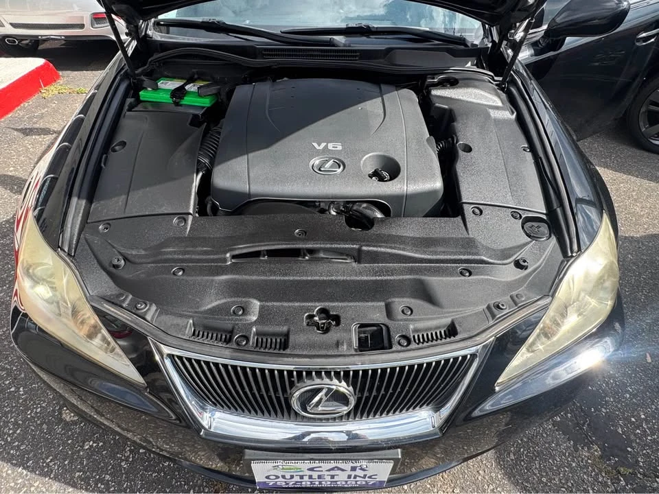 2008 Lexus IS 2nd Gen - Image 18 of 20