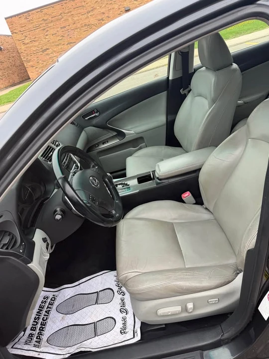 2008 Lexus IS 2nd Gen - Image 7 of 12