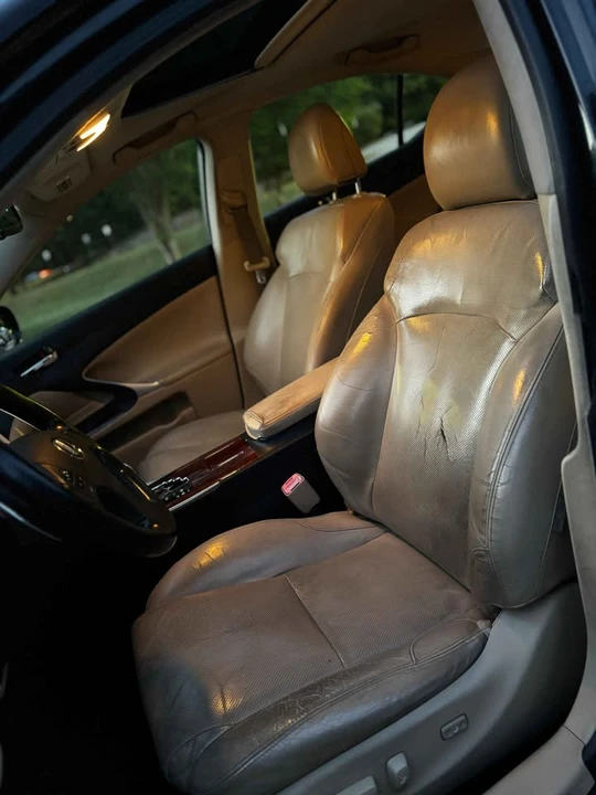 2008 Lexus IS 2nd Gen - Image 6 of 12