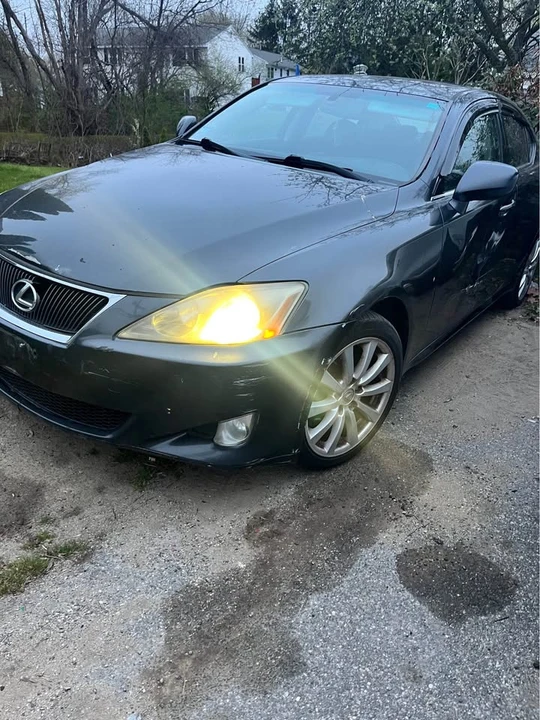 2008 Lexus IS 2nd Gen - Image 2 of 6