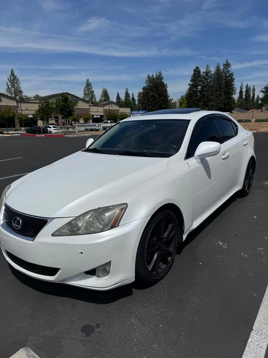 2008 Lexus IS 2nd Gen - Image 2 of 7