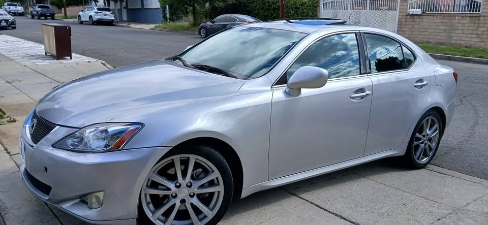 2008 Lexus IS 2nd Gen - Image 3 of 20