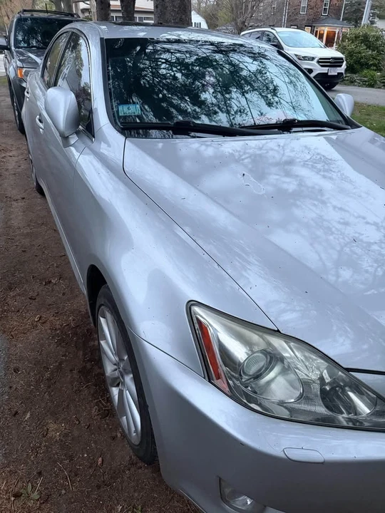 2008 Lexus IS 2nd Gen - Image 4 of 4
