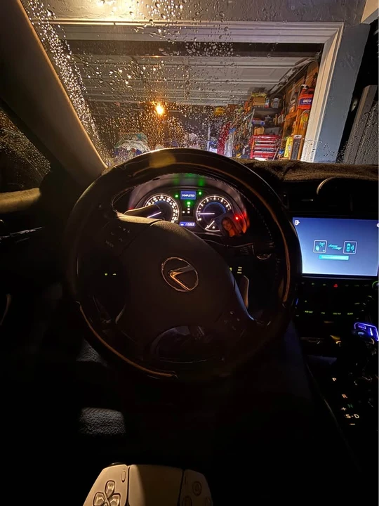 2008 Lexus IS 2nd Gen - Image 2 of 3