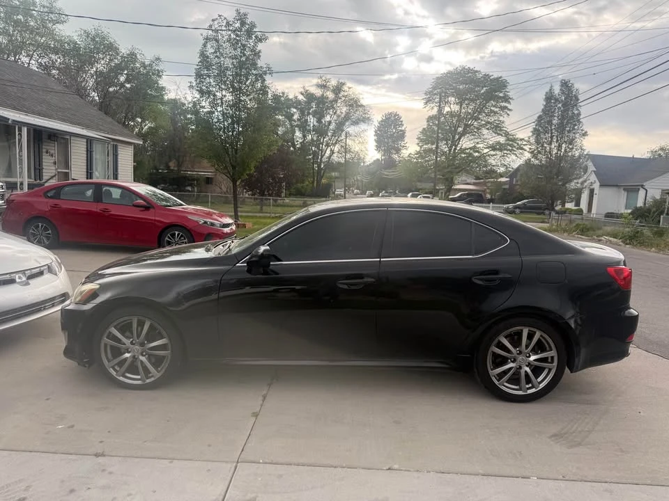 2008 Lexus IS 2nd Gen - Image 4 of 11