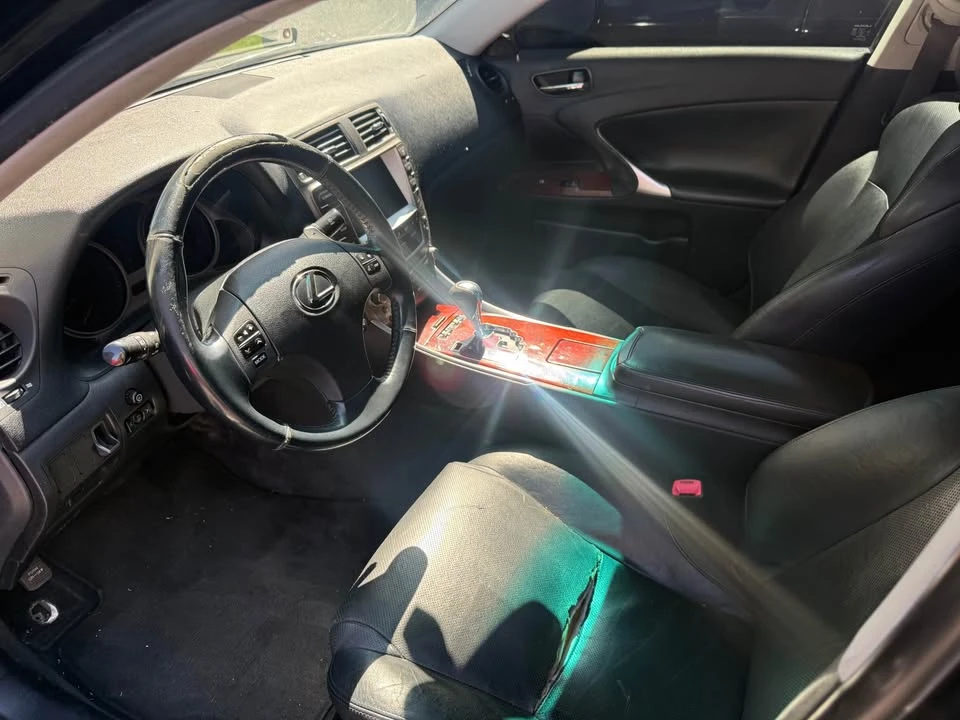 2008 Lexus IS 2nd Gen - Image 6 of 11
