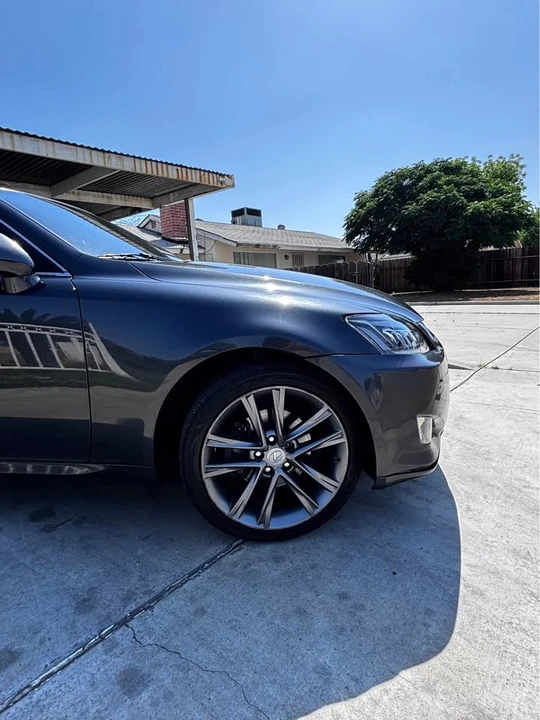 2008 Lexus IS 2nd Gen - Image 9 of 17