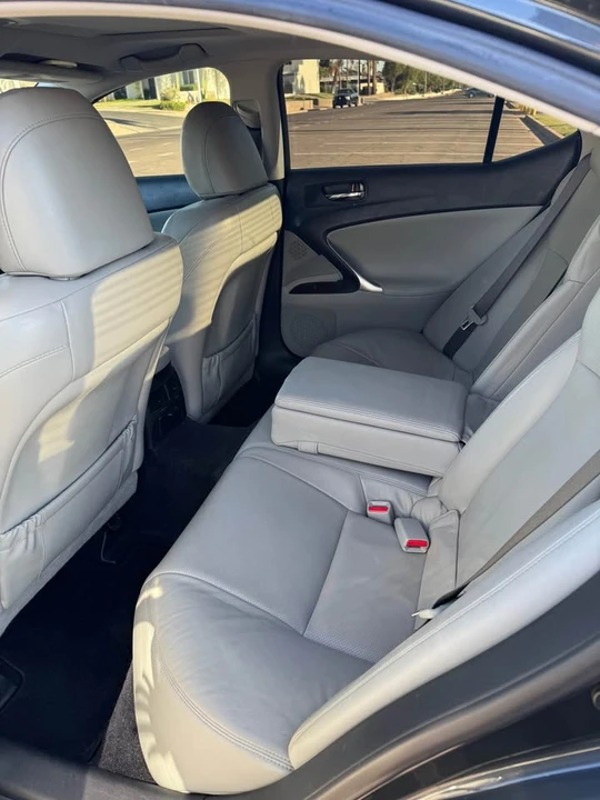 2008 Lexus IS 2nd Gen - Image 6 of 11