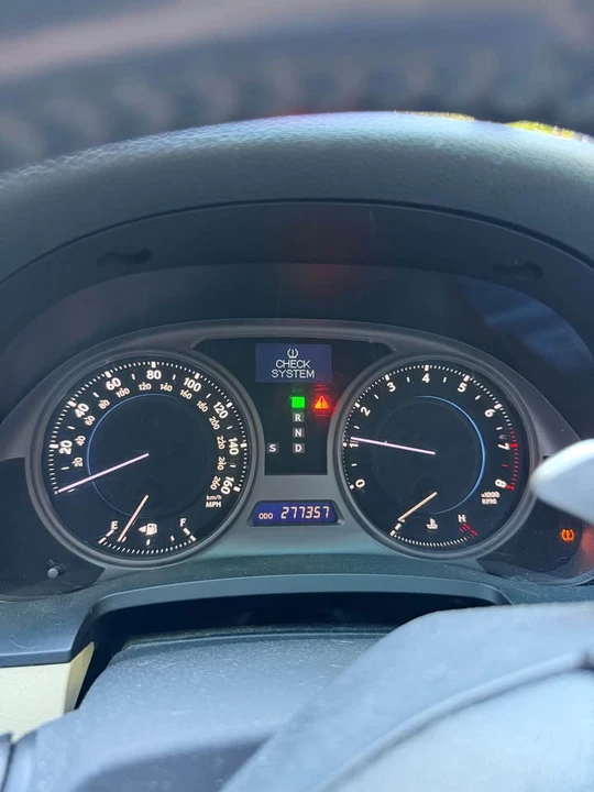 2008 Lexus IS 2nd Gen - Image 11 of 14