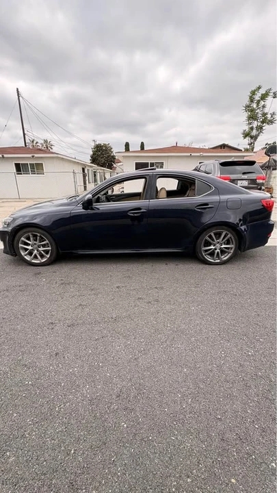 2008 Lexus IS 2nd Gen - Image 5 of 12
