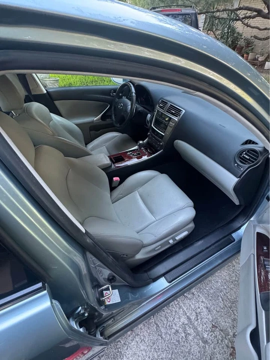 2008 Lexus IS 2nd Gen - Image 8 of 9