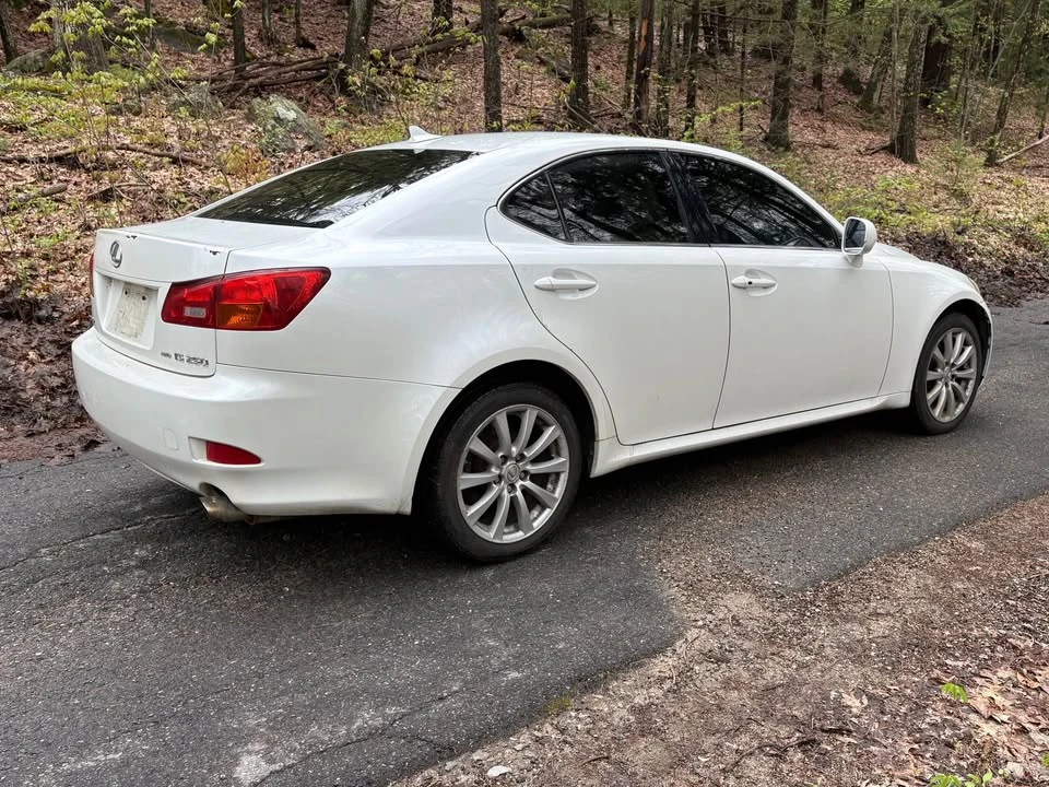 2008 Lexus IS 2nd Gen - Image 6 of 8
