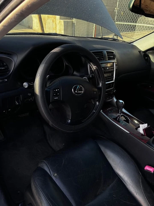 2008 Lexus IS 2nd Gen - Image 16 of 17