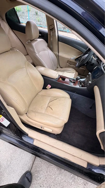 2008 Lexus IS 2nd Gen - Image 10 of 12