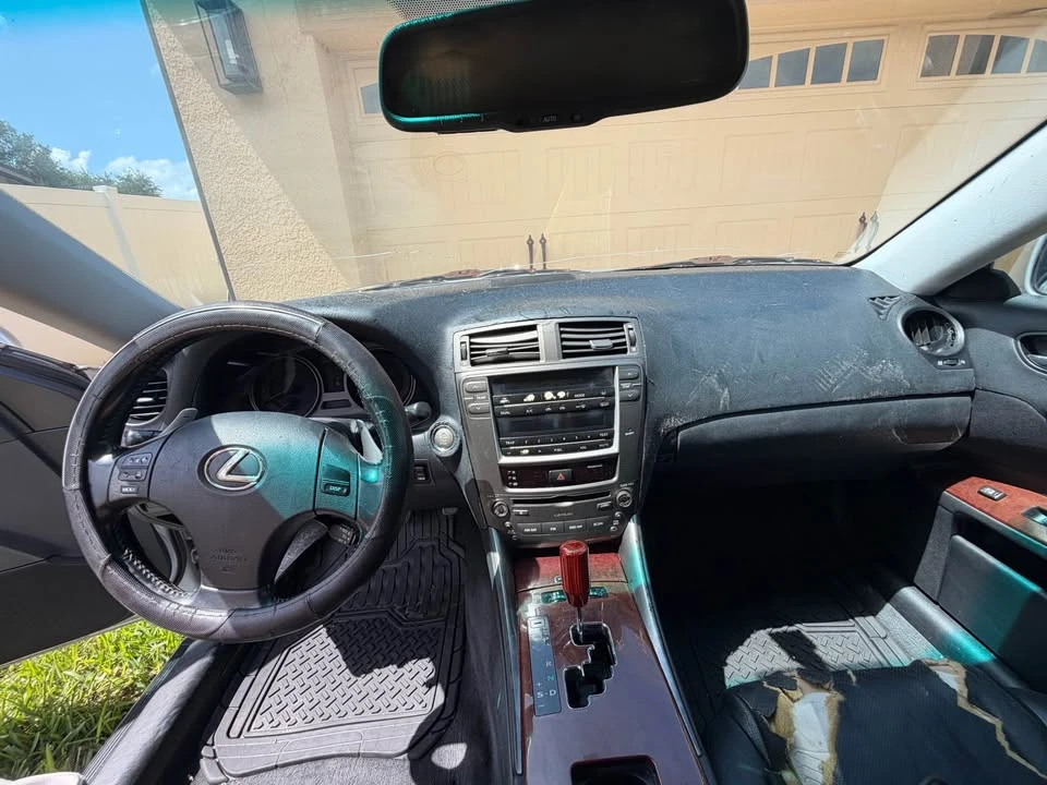 2008 Lexus IS 2nd Gen - Image 11 of 15