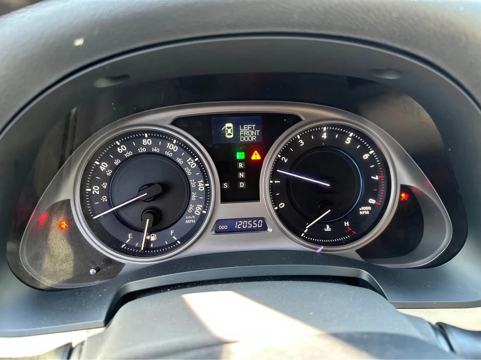 2008 Lexus IS 2nd Gen - Image 3 of 7