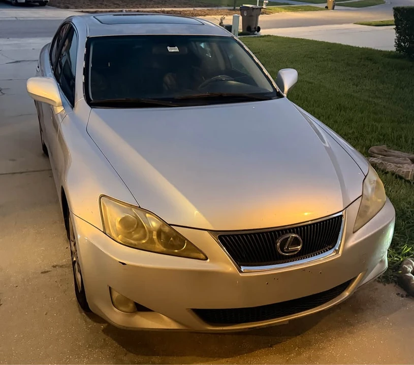 2008 Lexus IS 2nd Gen - Image 8 of 15