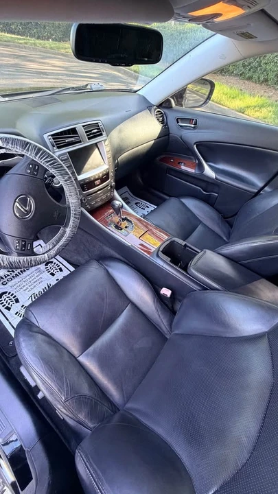 2008 Lexus IS 2nd Gen - Image 5 of 12