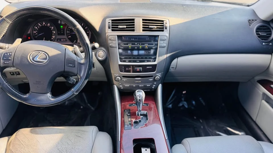 2008 Lexus IS 2nd Gen - Image 14 of 15