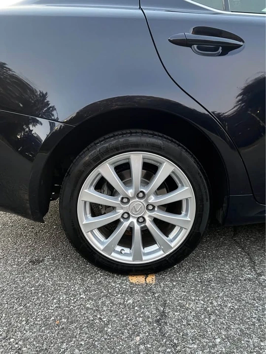 2008 Lexus IS 2nd Gen - Image 6 of 13