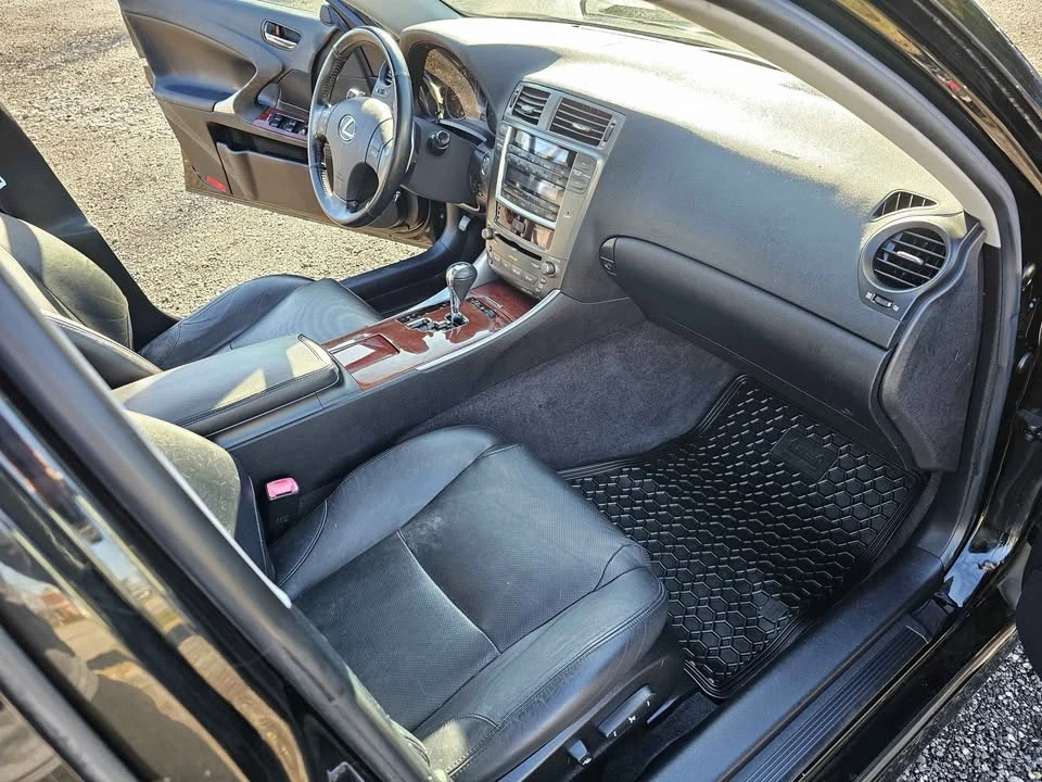2008 Lexus IS 2nd Gen - Image 15 of 20