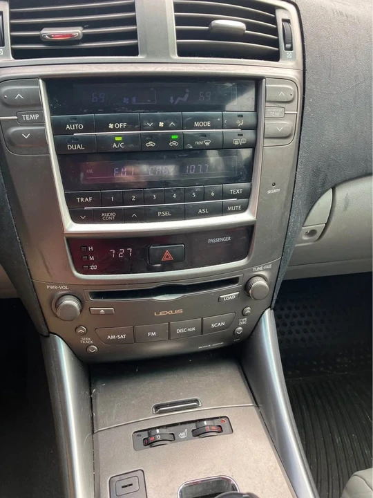 2008 Lexus IS 2nd Gen - Image 4 of 11