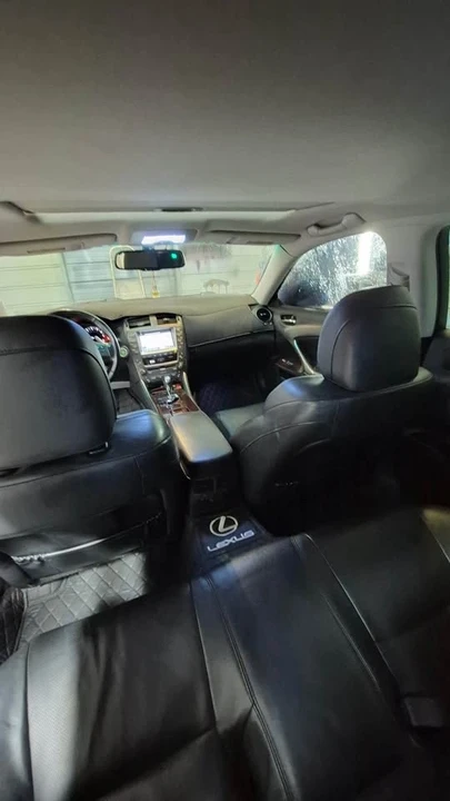 2008 Lexus IS 2nd Gen - Image 16 of 19