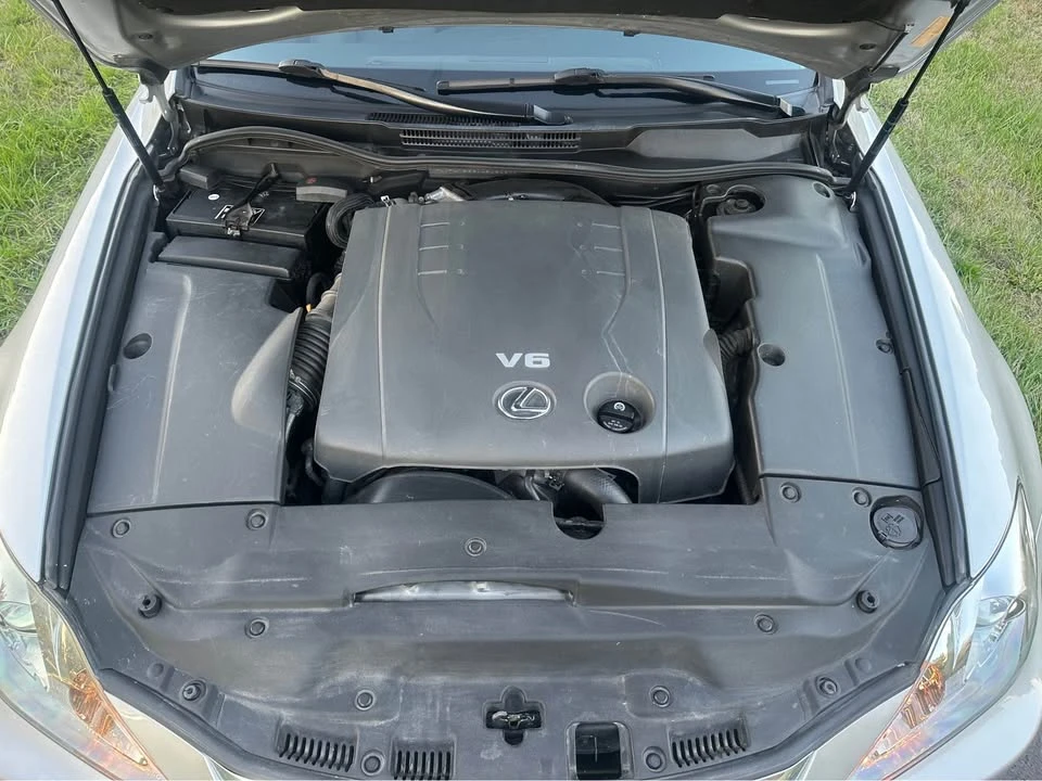 2008 Lexus IS 2nd Gen - Image 18 of 20