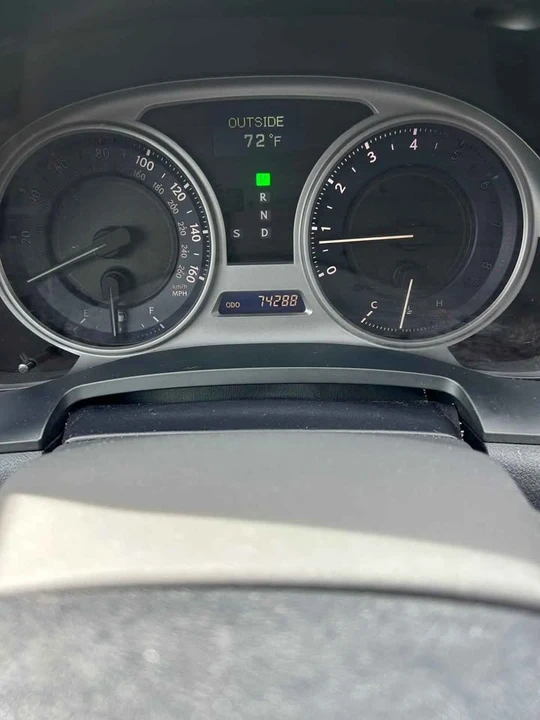 2008 Lexus IS 2nd Gen - Image 11 of 19