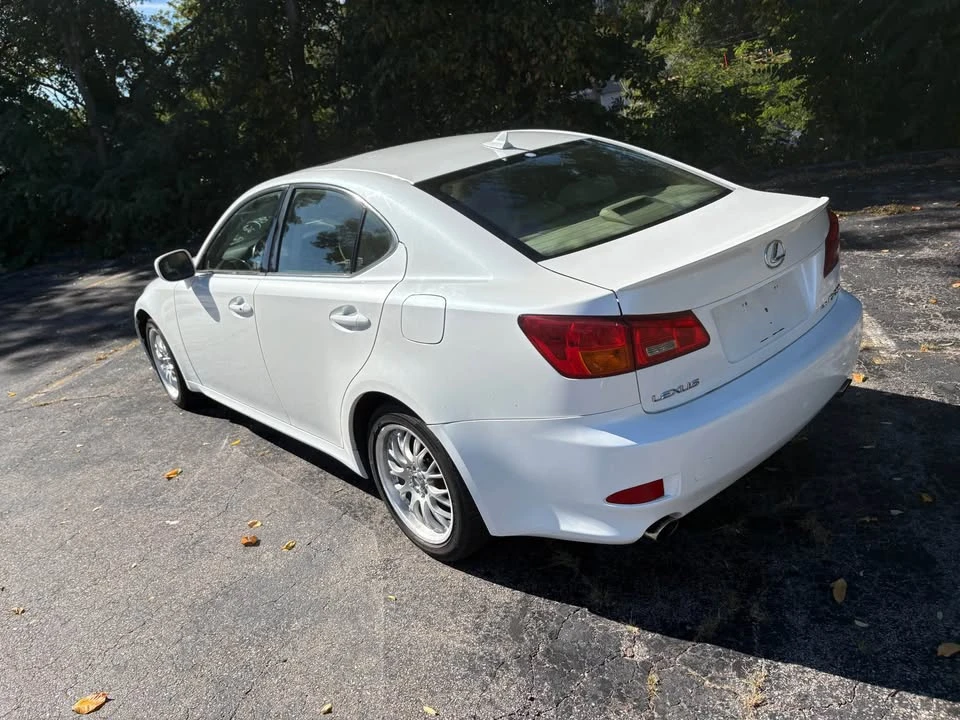 2008 Lexus IS 2nd Gen - Image 6 of 13