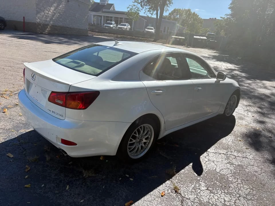 2008 Lexus IS 2nd Gen - Image 4 of 13