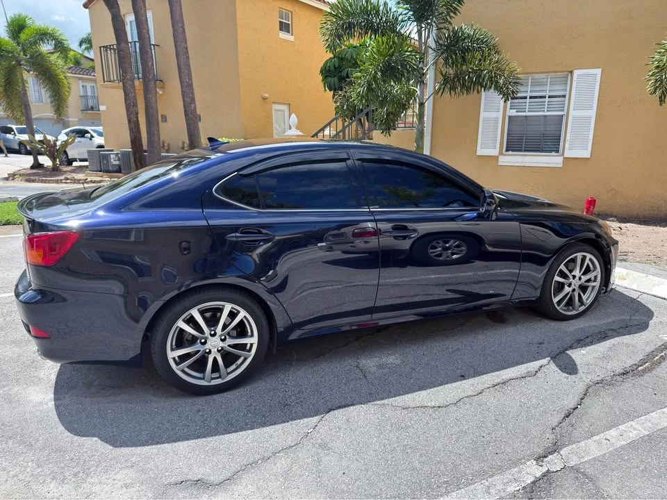2008 Lexus IS 2nd Gen - Image 4 of 13