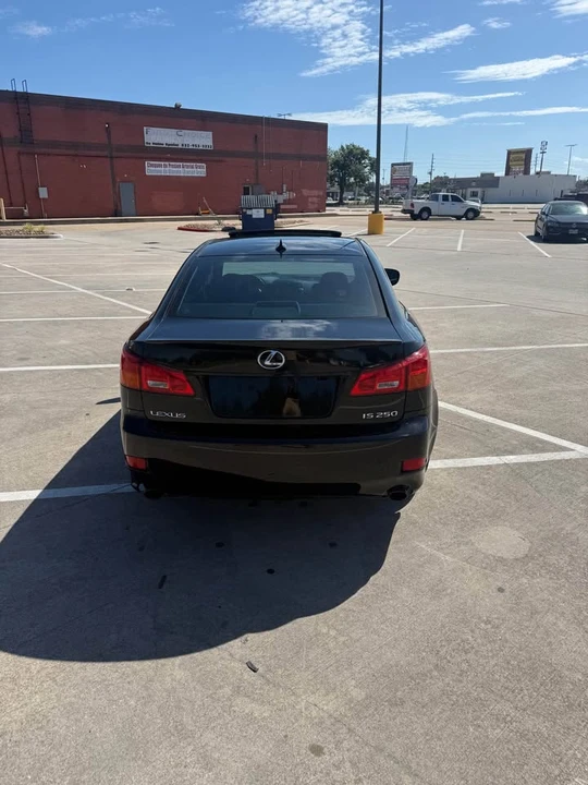 2008 Lexus IS 2nd Gen - Image 12 of 15