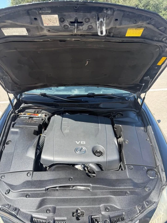 2008 Lexus IS 2nd Gen - Image 8 of 15