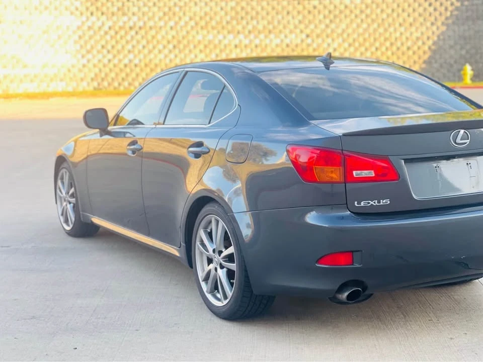 2008 Lexus IS 2nd Gen - Image 5 of 18