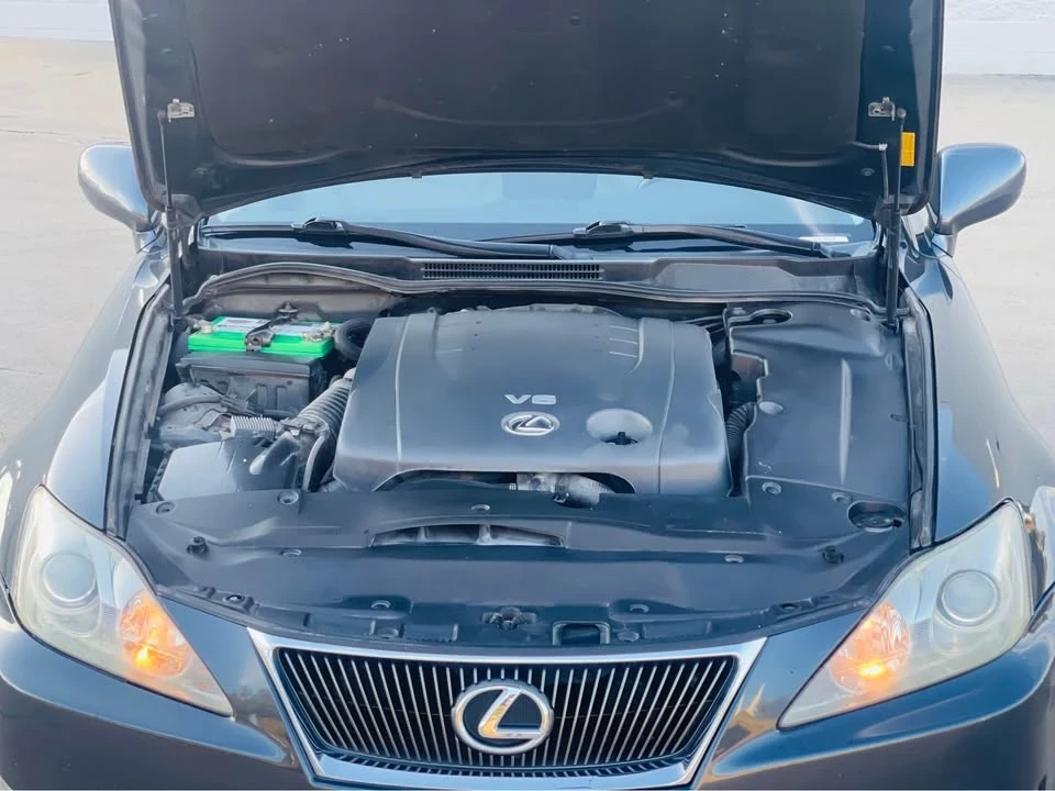 2008 Lexus IS 2nd Gen - Image 14 of 18