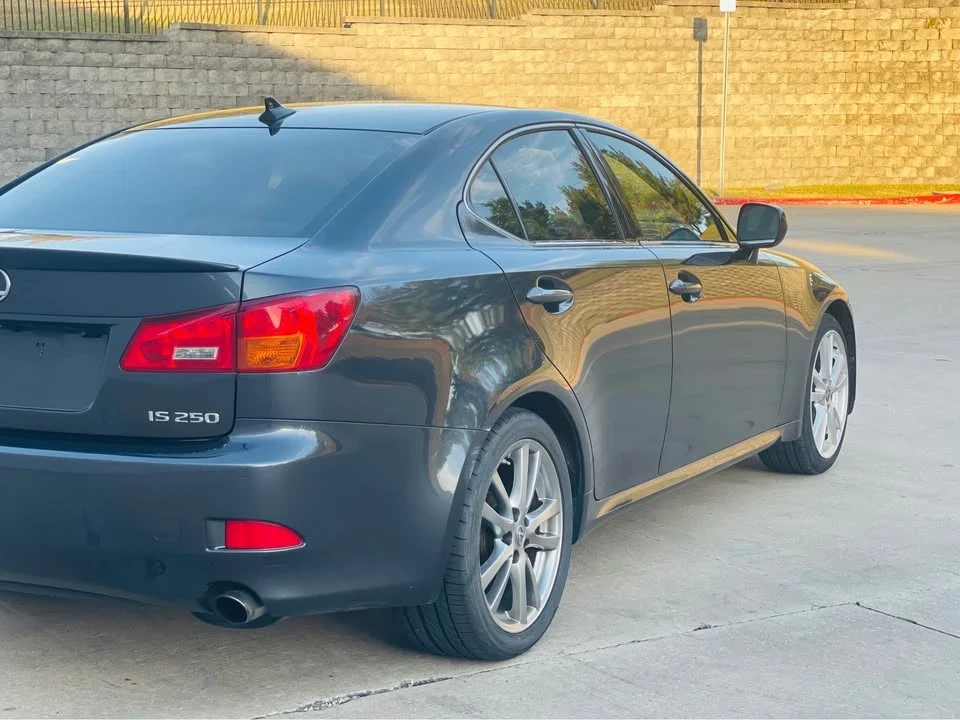 2008 Lexus IS 2nd Gen - Image 7 of 18