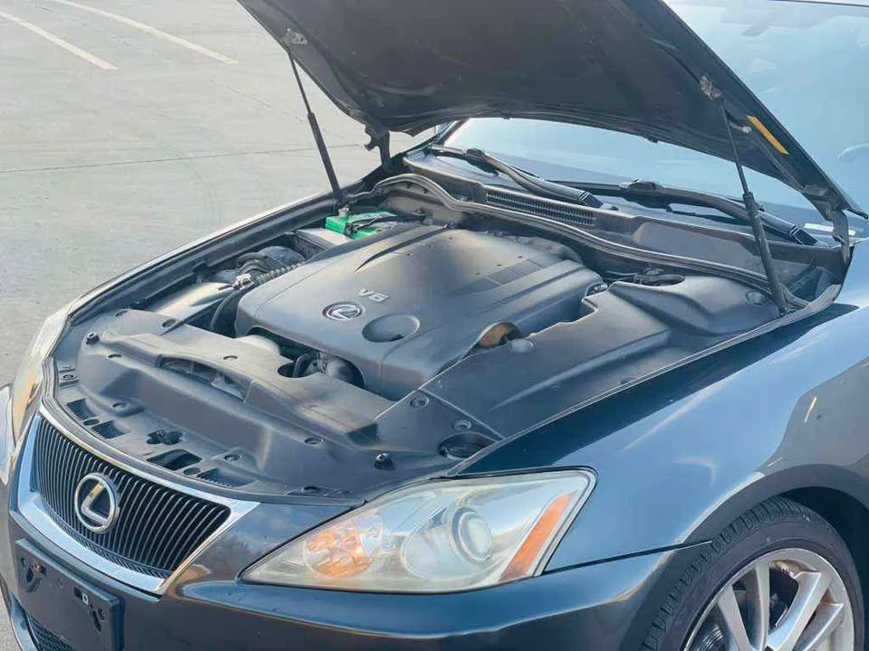 2008 Lexus IS 2nd Gen - Image 15 of 18