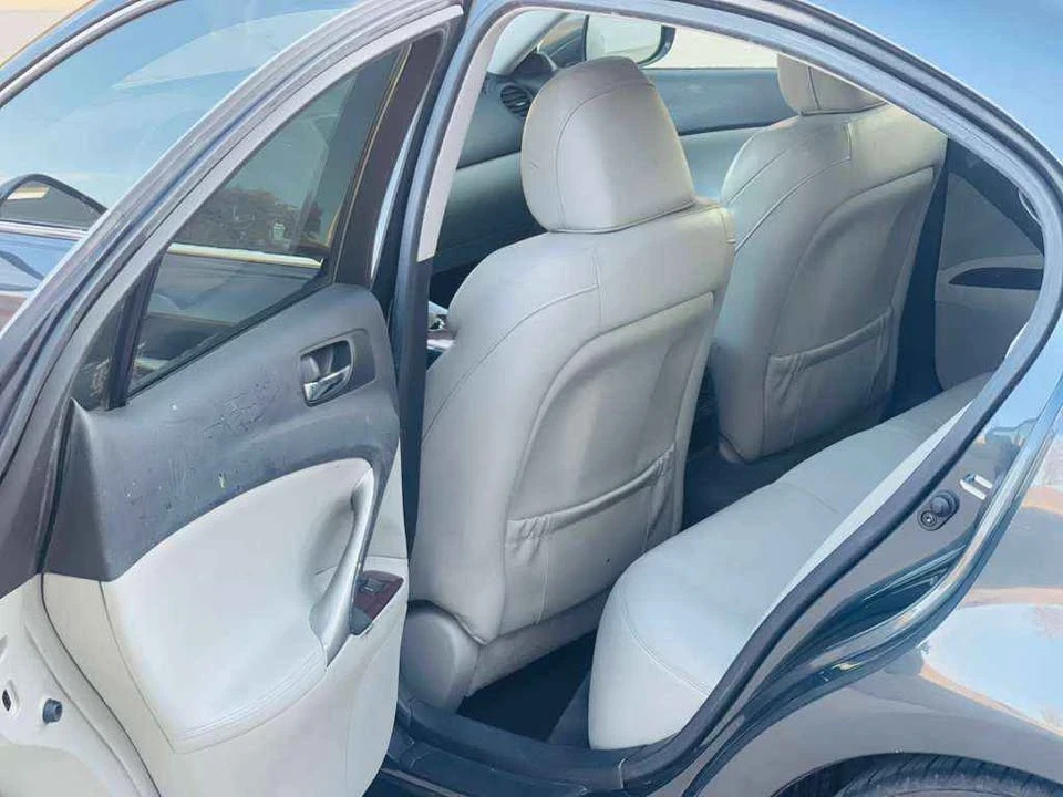 2008 Lexus IS 2nd Gen - Image 10 of 18
