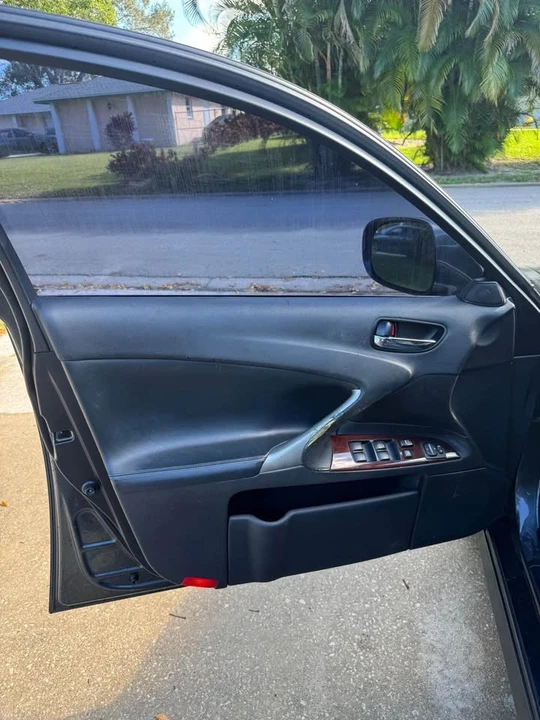 2008 Lexus IS 2nd Gen - Image 7 of 16