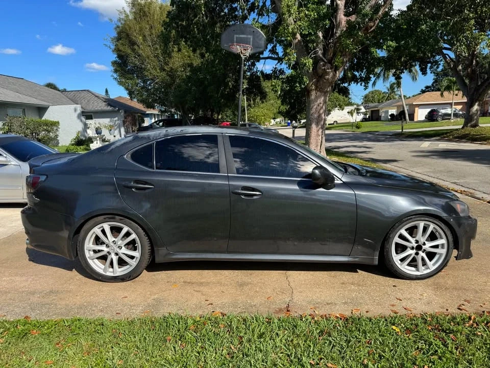 2008 Lexus IS 2nd Gen - Image 5 of 16