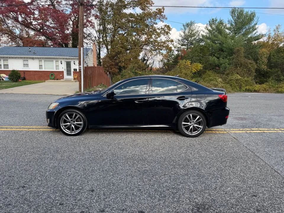 2008 Lexus IS 2nd Gen - Image 4 of 12