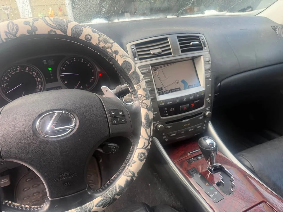 2008 Lexus IS 2nd Gen - Image 8 of 10